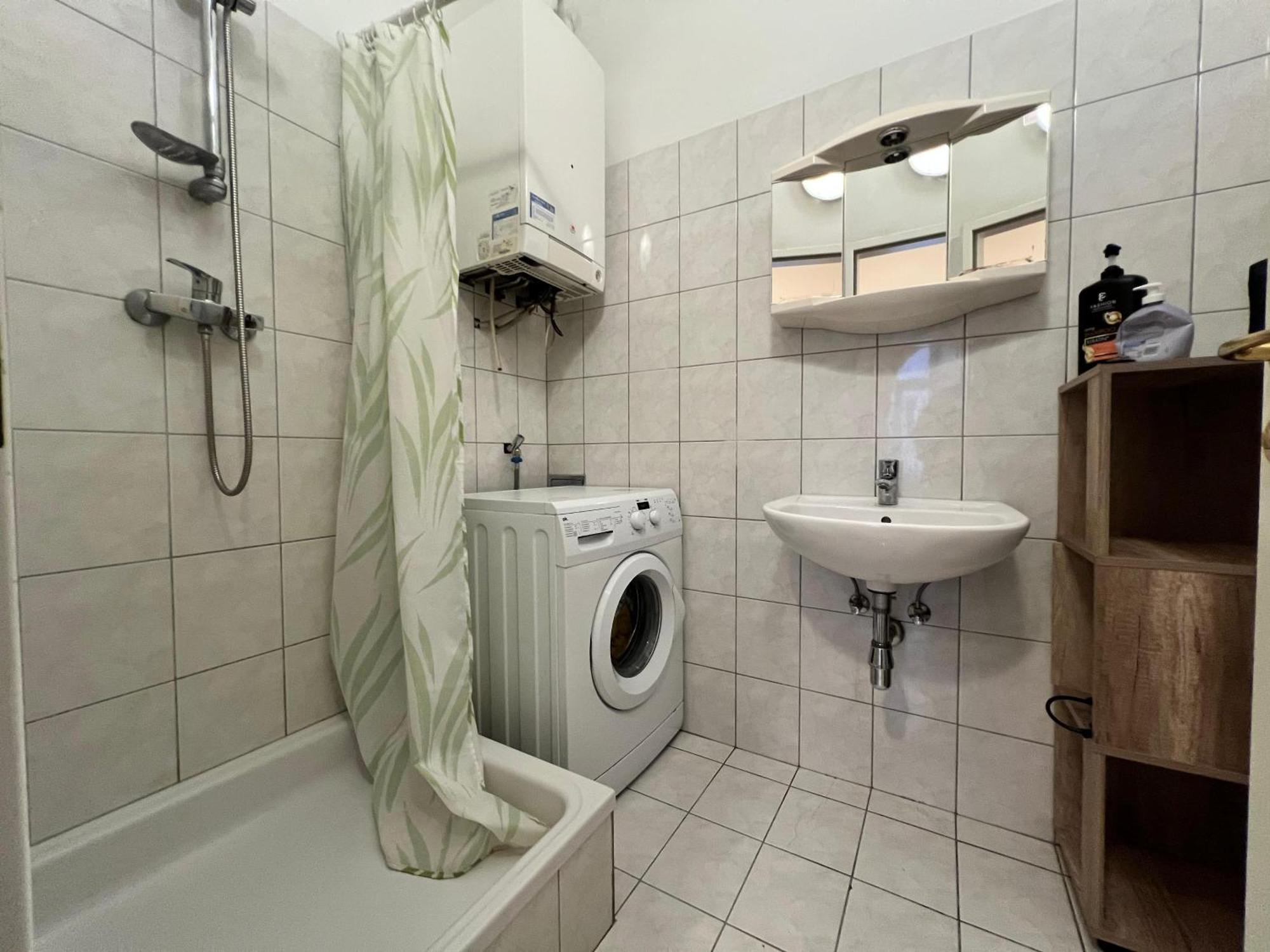 Charming 1br Perfect For Long Appartement